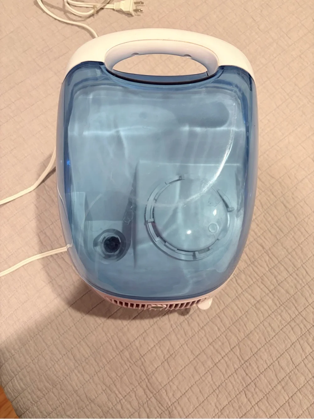 Vicks V3100 Cool Mist Humidifier Filtered Evaporative Quiet Home